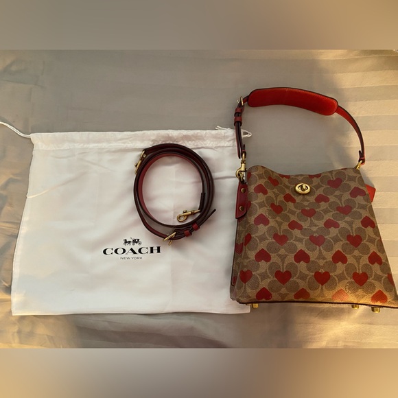 Coach Willow heart ❤️ print bucket bag - Picture 7 of 7